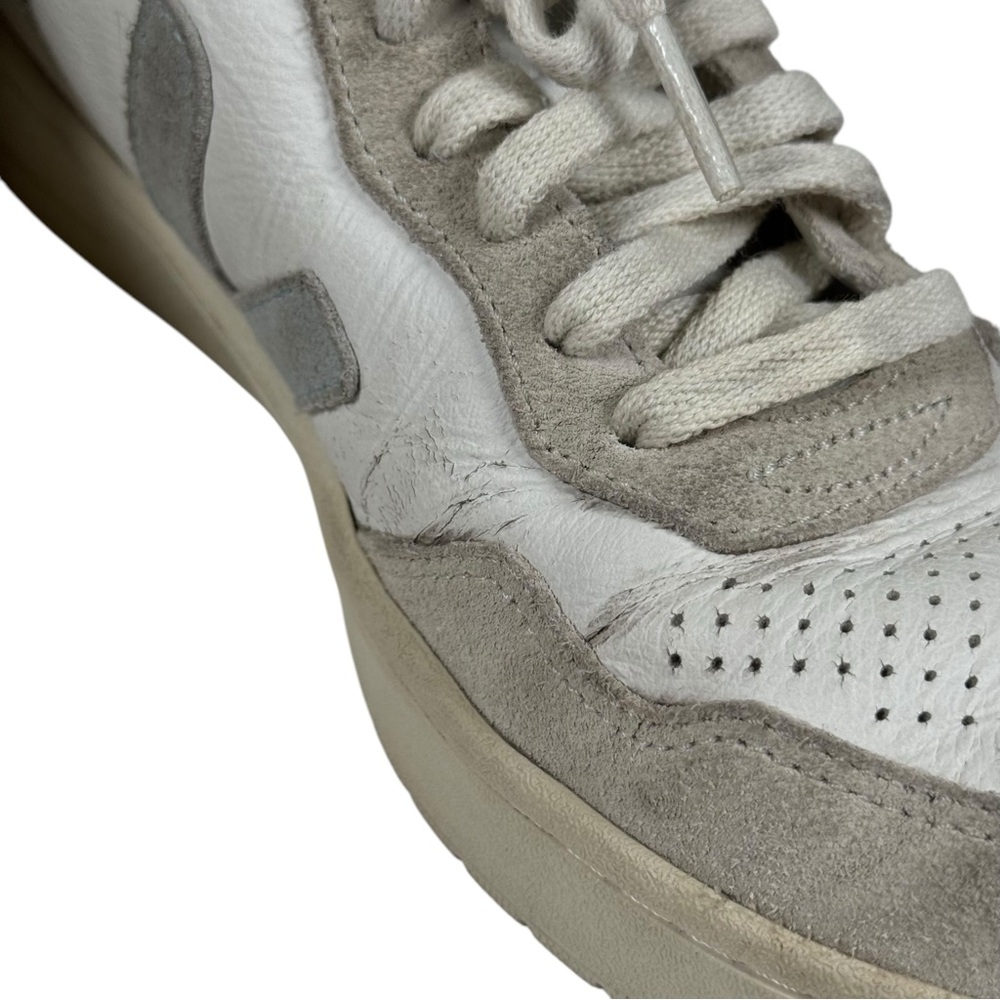 Veja V10 Women's Sz US 7 Sneakers‎ in White & Gray - Picture 3 of 13